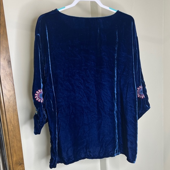 Johnny Was Velvet Blouse with Multicolor Embroidery - Picture 4 of 10